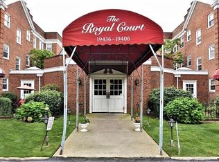 19406 Van Aken Blvd APT 103, Shaker Heights, OH