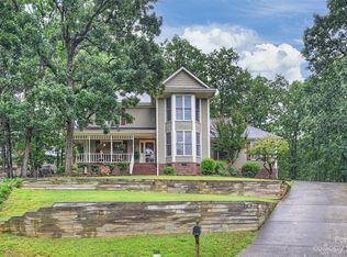 1249 Windy Hill Ln, Matthews, NC 28105