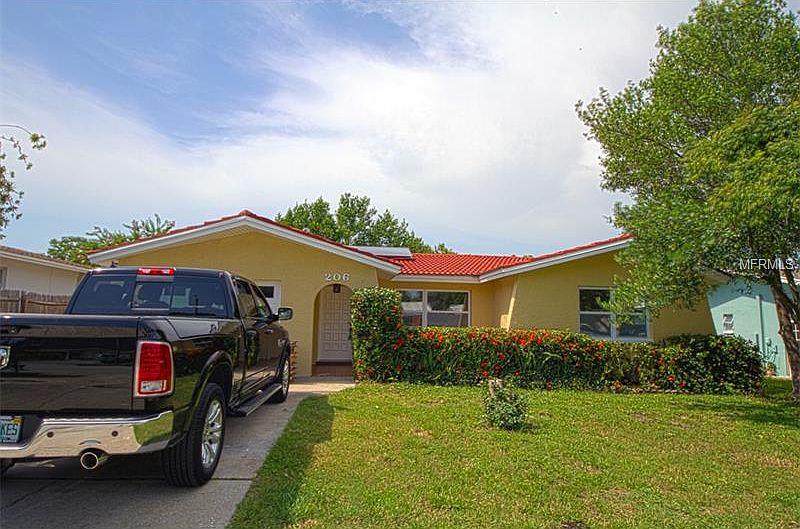 1st image of 206 Cove Ct