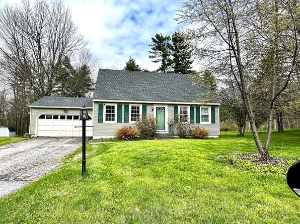 56 Prior Dr, Rutland, VT 05701