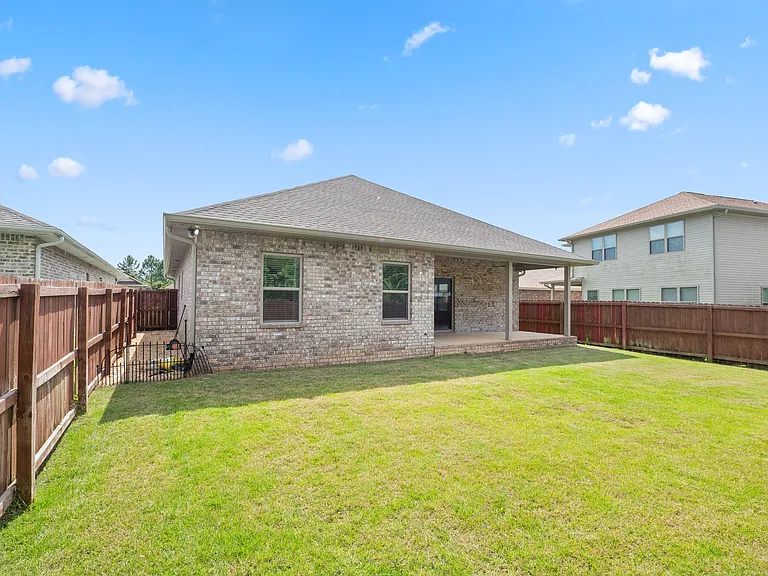725 Upper Heron Way — Photo 31