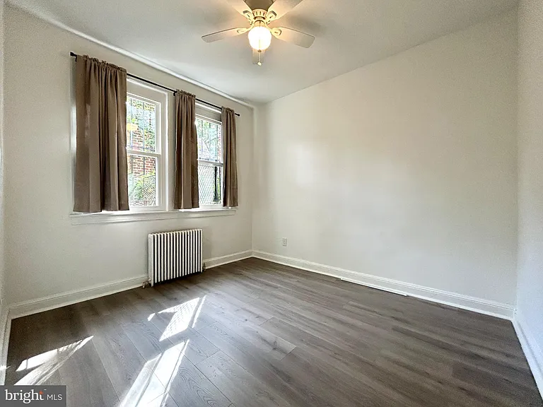 446 Mellon St SE #2 — Photo 2