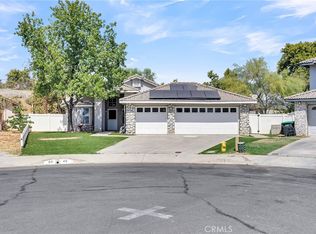 40 Tap Cir, Perris, CA 92570