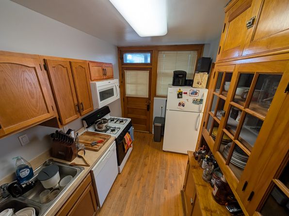3510 N Paulina St #3