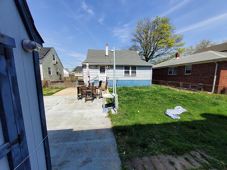 119 Lindegar St — Photo 9