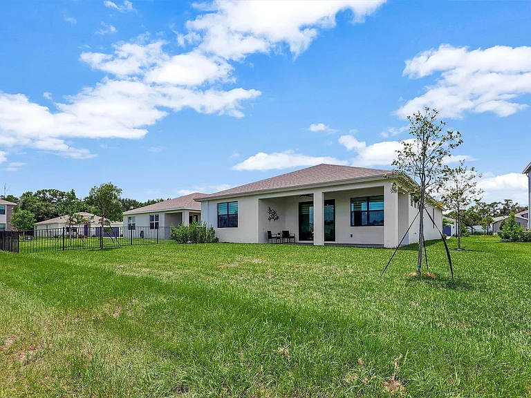 5795 SE Sky Blue Cir — Photo 36
