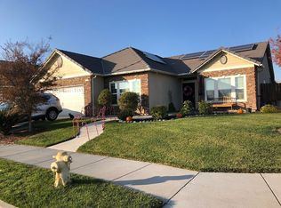 1512 Atlantic Ave, Lemoore, CA 93245