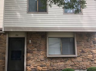 365 Rose Marie Ct, Saint Peters, MO 63376