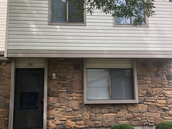 365 Rose Marie Ct, Saint Peters, MO 63376