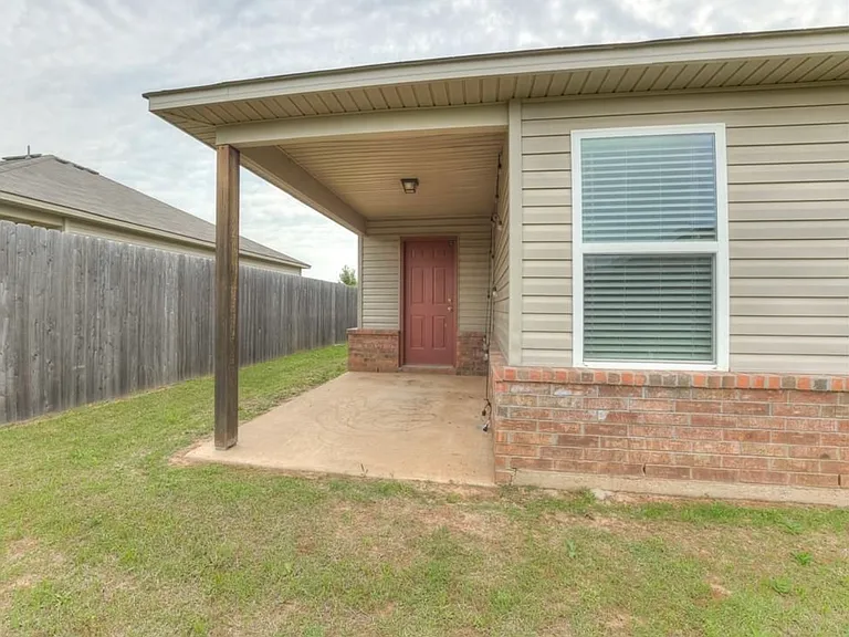 7609 Lipizzan Rd — Photo 16