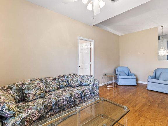 5th image of 7832 SE Windjammer Way