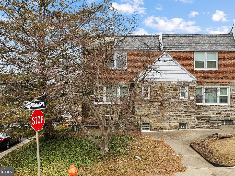 1st image of 4931 Woodcrest Ave