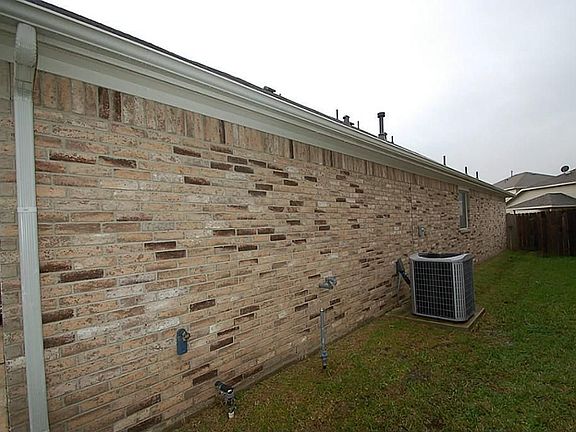 3rd image of 20927 Kirkland Woods Dr
