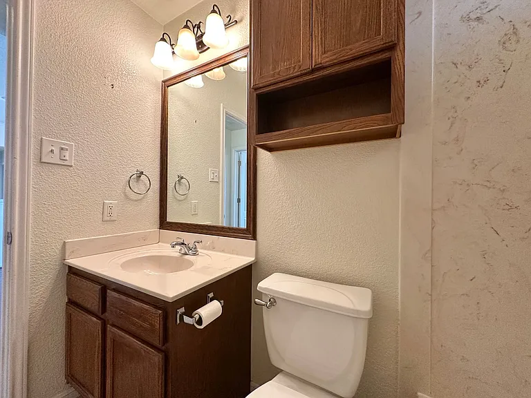 2012 Stonehenge Dr — Photo 27