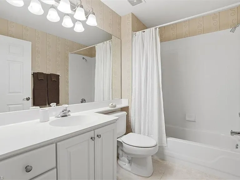 5657 Whisperwood Blvd #204 — Photo 24