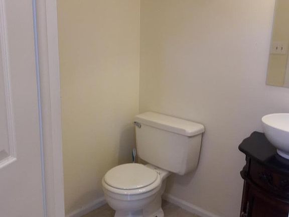 3rd image of 1130 Floyd Pl