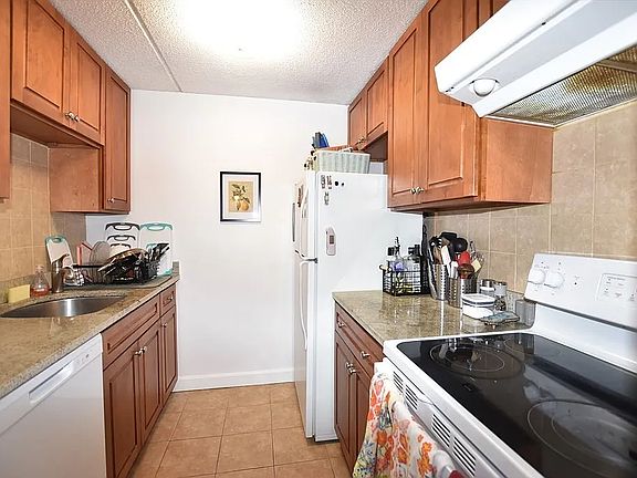 4th image of 39-41 Ellery St Unit 2