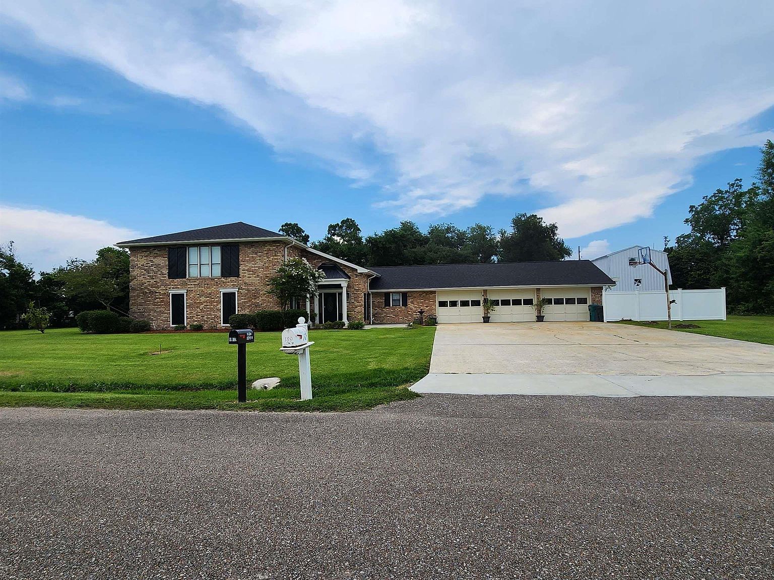 189 Palm Ave, Larose, LA 70373 MLS 2023010094 Zillow