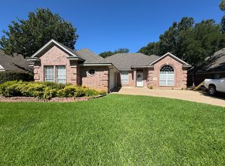 4102 Timberbrook Ct, Arlington, TX 76015
