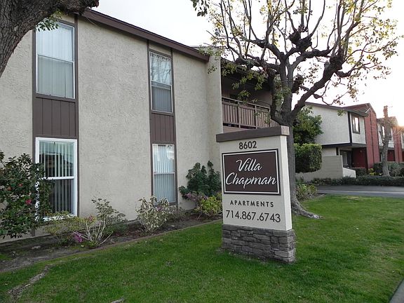 Chapman Villas