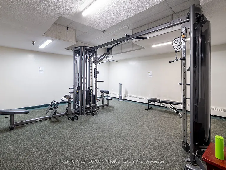 3390 Weston Rd #902 — Photo 38