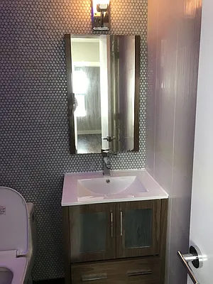 Rented by Premier Metro Realty Corp | media 29