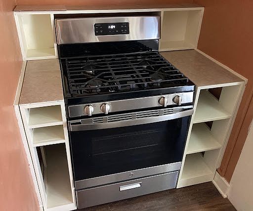 Brand new gas stove