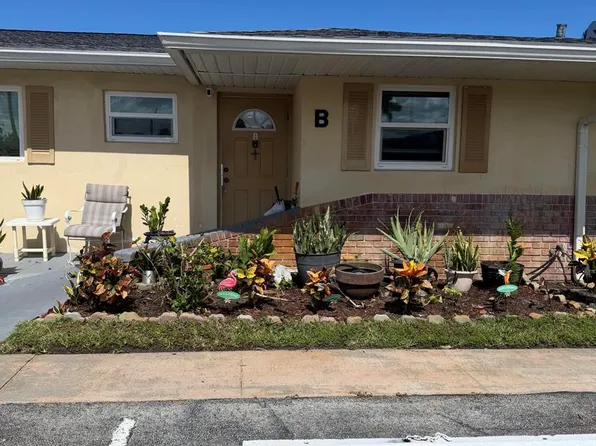 2531 Barkley Dr W APT B, West Palm Beach, FL 33415