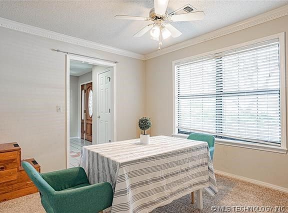 5th image of 174 Parkhill Pl