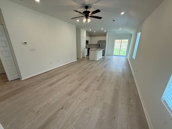 2nd image of 1028 Raven Walk Dr