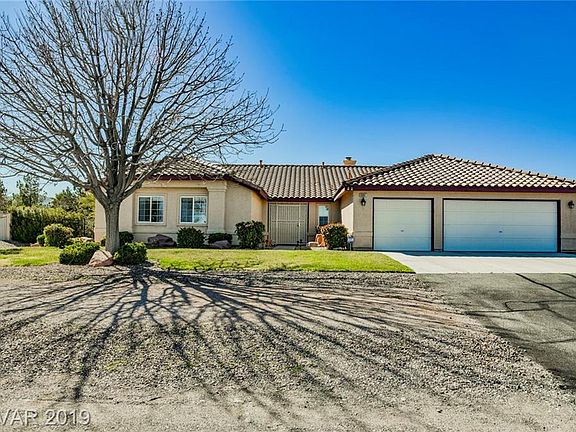4th image of 6831 N Pioneer Way