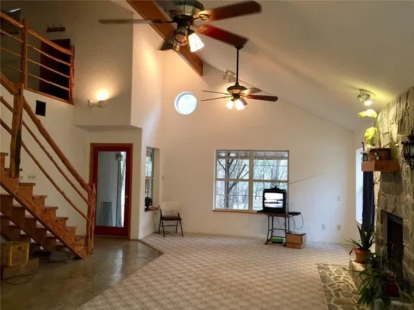 1850 N Rainbow Ranch Rd, Wimberley, TX 78676