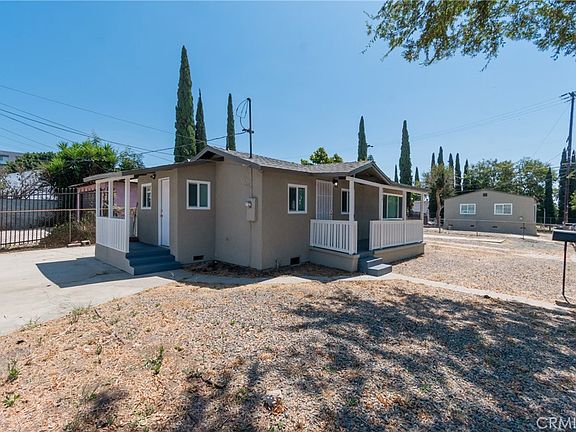 3rd image of 3577 Siskiyou St