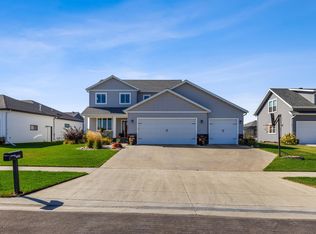 7351 15th St S, Fargo, ND 58104