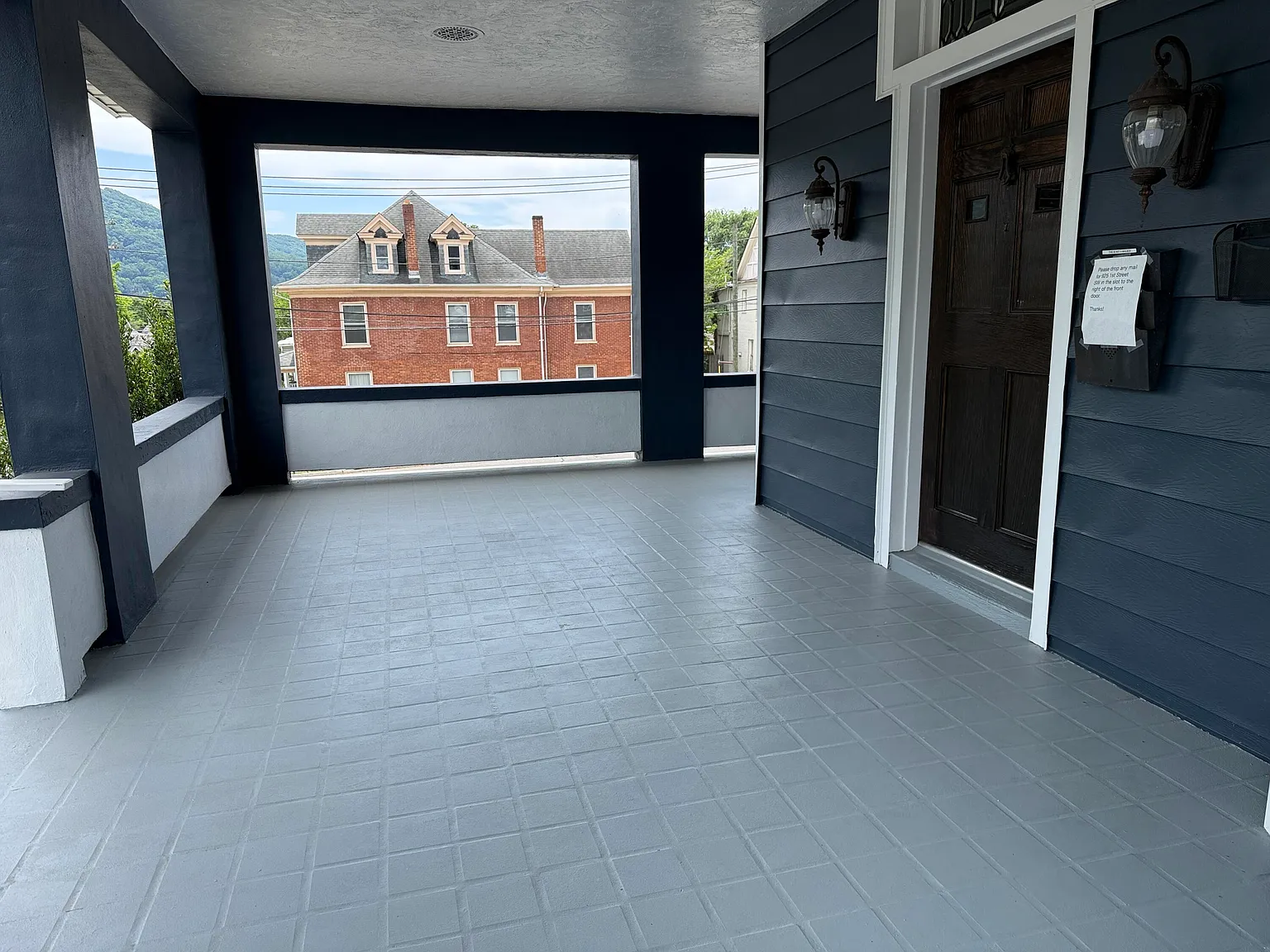 11 bed, 2.5 bath, 3876 sqft, $3,500 — Photo 3