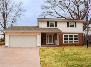 2538 E Garfield St, Davenport, IA 52803