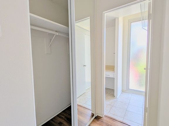 5th image of 7758 W 91st St #3