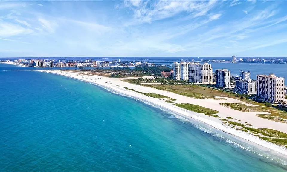 1270 Gulf Blvd #701