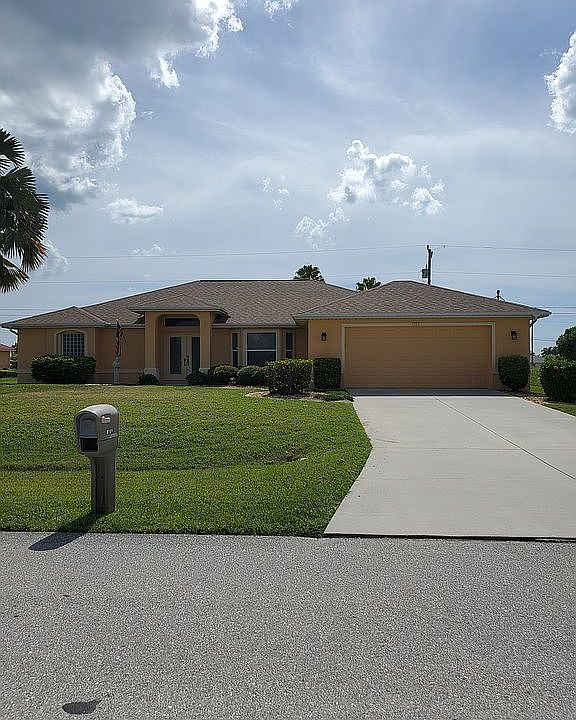 1st image of 3728 SW 15th Pl