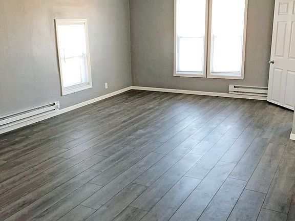 4th image of 1507 Avon St #1509