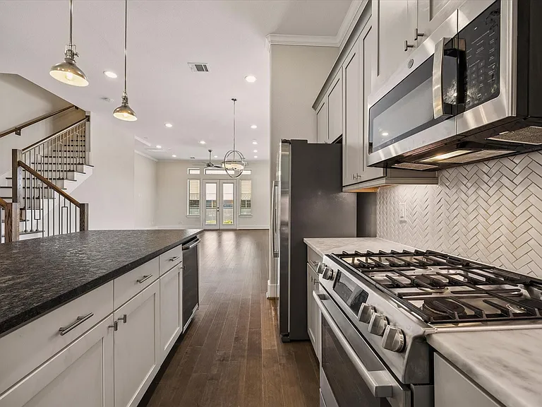 5912 E Post Oak Ln — Photo 11