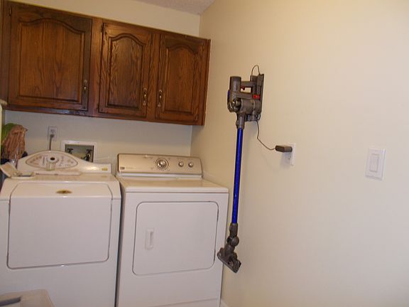 5th image of 6638 Parson Brown Ct