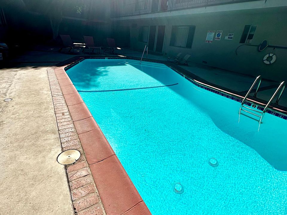 1st image of 3754 S Sepulveda Blvd APT 18