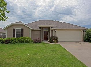 3710 Deerhurst St, Springdale, AR 72764