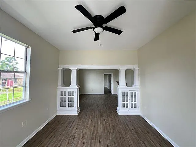 3 bed, 1.0 bath, 920 sqft, $1,300 — Photo 2