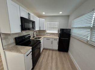 2413 Burlington Ave N APT B, Saint Petersburg, FL 33713