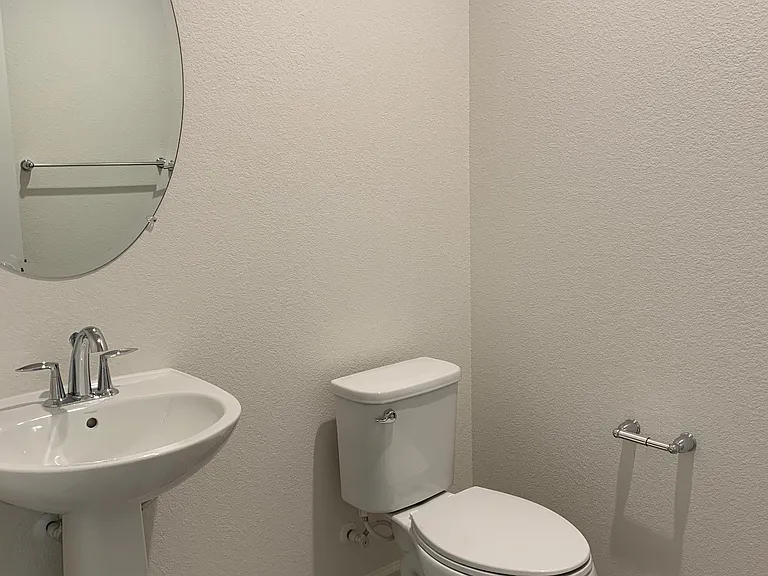 4348 Matthew Way — Photo 10