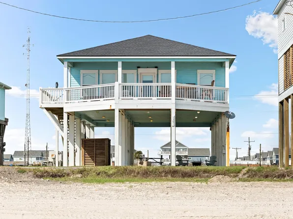 1391 Keith Ave, Gilchrist, TX 77617