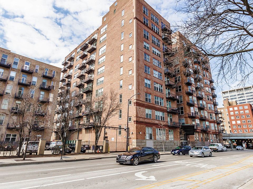 Welcome Home to Clinton Complex!