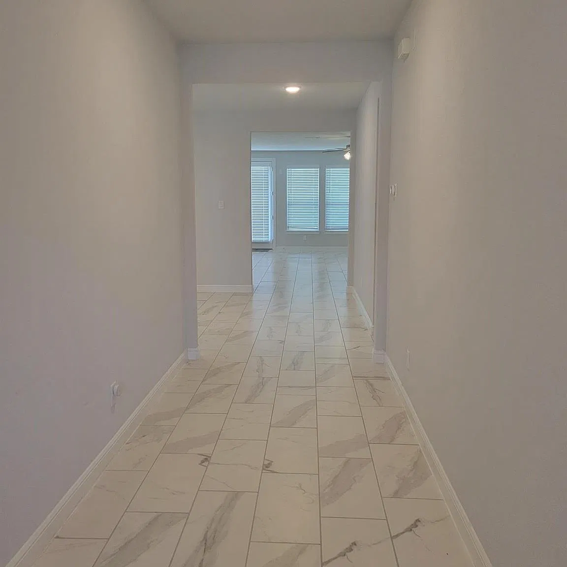4 bed, 3.0 bath, 2298 sqft, $2,795 — Photo 4